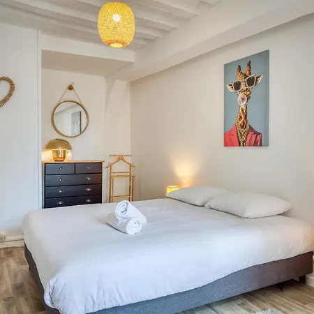 Appartement Les Bons Enfants - Un De Caractere Au Coeur Du Centre Historique *