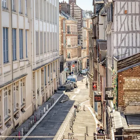 Les Bons Enfants - Un De Caractere Au Coeur Du Centre Historique Appartement *